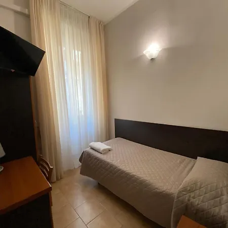 Hotel Atena Milan Exterior photo